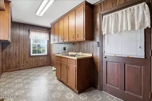 3830 Wayne Memorial Dr, Goldsboro, NC 27534 - Photo 14