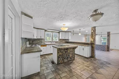 1453 Old Fayetteville Road NE, Leland, NC 28451 - Photo 14