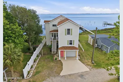 103 Waterfront Avenue, Newport, NC 28570 - Photo 12