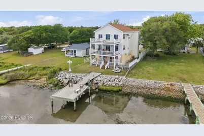 103 Waterfront Avenue, Newport, NC 28570 - Photo 14