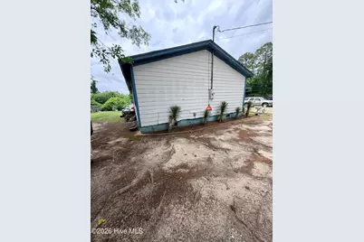 197 Zoo Road S, Roanoke Rapids, NC 27870 - Photo 2