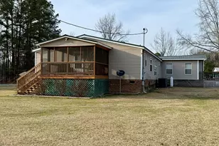 102 Belcher Rd, Williamston, NC 27892 - Photo 4