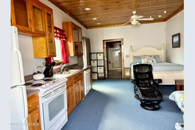 126 NE 75th Street #Back, Oak Island, NC 28465 - Photo 2