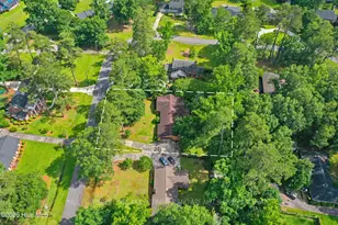 527 Edgewood Cir, Whiteville, NC 28472 - Photo 64