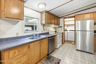 2918 Jeremy St SW, Supply, NC 28462 - Photo 8