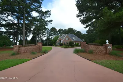 696 Jordan Drive, Greenville, NC 27834 - Photo 2