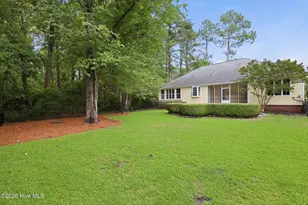 2159 Royal Pines Dr, New Bern, NC 28560 - Photo 2