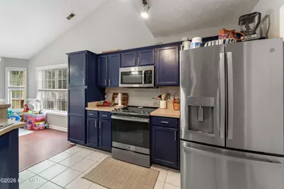 183 Bridlewood Drive, Jacksonville, NC 28540 - Photo 12