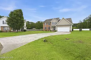 206 Honey Ct E, Jacksonville, NC 28540 - Photo 8
