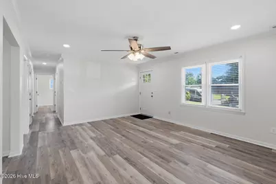 115 Thames Drive, Jacksonville, NC 28546 - Photo 6