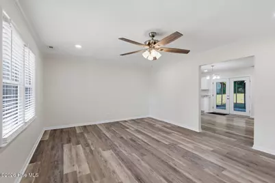 115 Thames Drive, Jacksonville, NC 28546 - Photo 4
