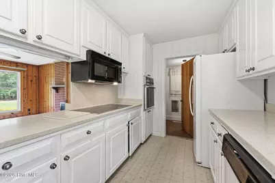 711 Fairlane Drive, Grifton, NC 28530 - Photo 16