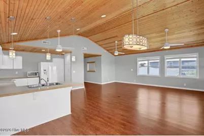 712 Channel Boulevard, Topsail Beach, NC 28445 - Photo 16
