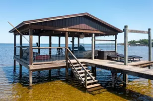 2313 Waccamaw Shores Rd, Lake Waccamaw, NC 28450 - Photo 16