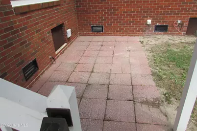 7825 Snow Hill Drive, Roseboro, NC 28382 - Photo 12