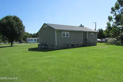 115 Cameron Stroud Lane, Warsaw, NC 28398 - Photo 6