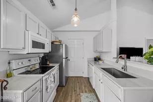 5400 Sun Coast Dr, Wilmington, NC 28411 - Photo 14