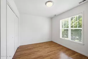 102 Oleander Ct, Morehead City, NC 28557 - Photo 20