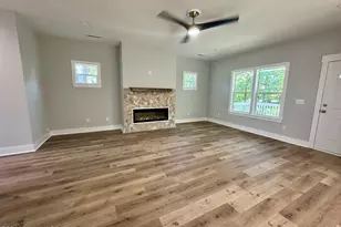 2737 Bellamy Dr SW, Supply, NC 28462 - Photo 2