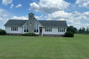 1437 Louie Pollock Rd, La Grange, NC 28551 - Photo 1