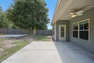 801 Lavender Ct, Hubert, NC 28539 - Photo 32