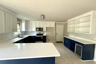 2906 Hunters Run, Greenville, NC 27858 - Photo 8