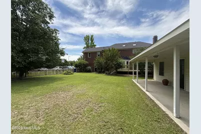 2906 Hunters Run, Greenville, NC 27858 - Photo 28