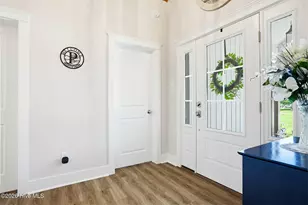 210 Brittany Ln, Stella, NC 28582 - Photo 12