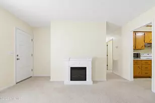 128 Seals St, Tabor City, NC 28463 - Photo 8