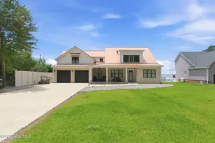 685 Raymond Rd, Arapahoe, NC 28510 - Photo 2