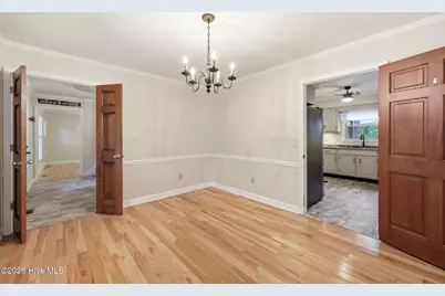 1003 Scenic Drive, Graham, NC 27253 - Photo 24