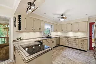 1003 Scenic Dr, Graham, NC 27253 - Photo 20