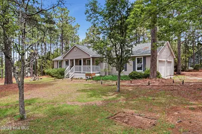 102 Pinesage Drive, West End, NC 27376 - Photo 2