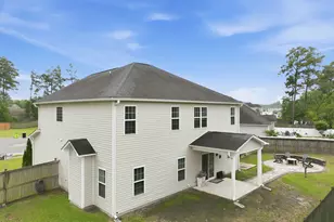 317 Little Egret Ln, Swansboro, NC 28584 - Photo 4