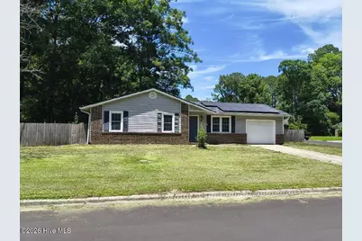 407 Kenwood Drive, Jacksonville, NC 28540 - Photo 2