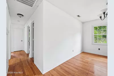 407 Kenwood Drive, Jacksonville, NC 28540 - Photo 14