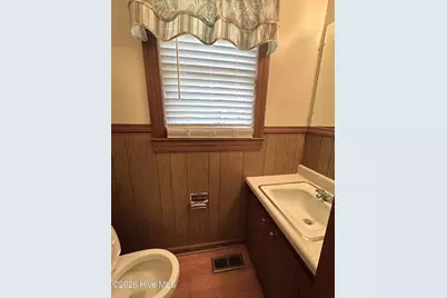 504 Pineview Road, Clinton, NC 28328 - Photo 14