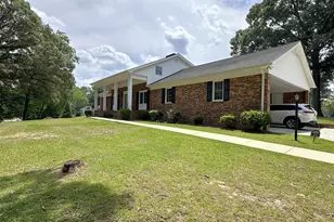 504 Pineview Rd, Clinton, NC 28328 - Photo 2