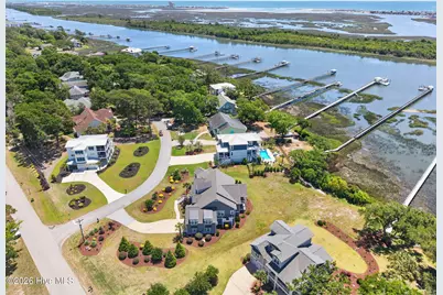 512 Twisted Oak Lane, Sunset Beach, NC 28468 - Photo 24