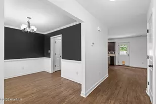 141 Laredo Dr, Jacksonville, NC 28540 - Photo 6