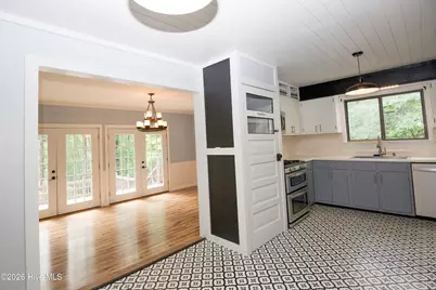 27 Par Drive, Whispering Pines, NC 28327 - Photo 14