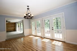 27 Par Dr, Whispering Pines, NC 28327 - Photo 8