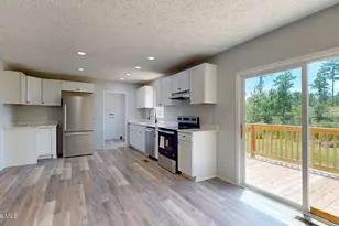 155 Crown Point Dr, Riegelwood, NC 28456 - Photo 22