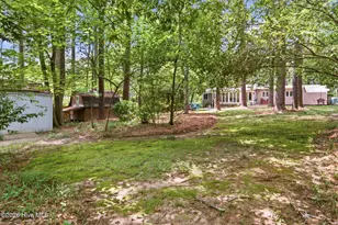 555 S Valley Rd, Southern Pines, NC 28387 - Photo 14