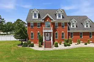 196 Richard Lee Dr, Greenville, NC 27858 - Photo 2