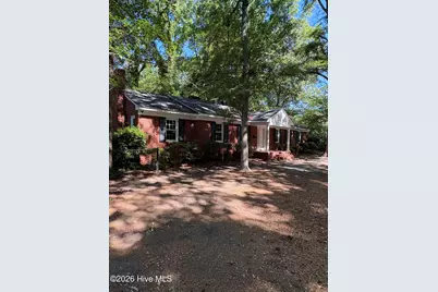 802 Forest Hill Circle, Greenville, NC 27858 - Photo 4
