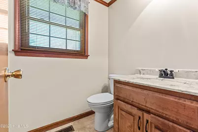 1110 Westmoreland Drive, Jacksonville, NC 28546 - Photo 30
