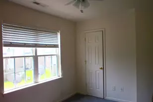 106 Pinegrove Ct, Jacksonville, NC 28546 - Photo 6
