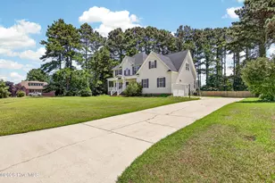 203 Wingate Dr, New Bern, NC 28562 - Photo 2