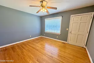 111 Ray St, La Grange, NC 28551 - Photo 2